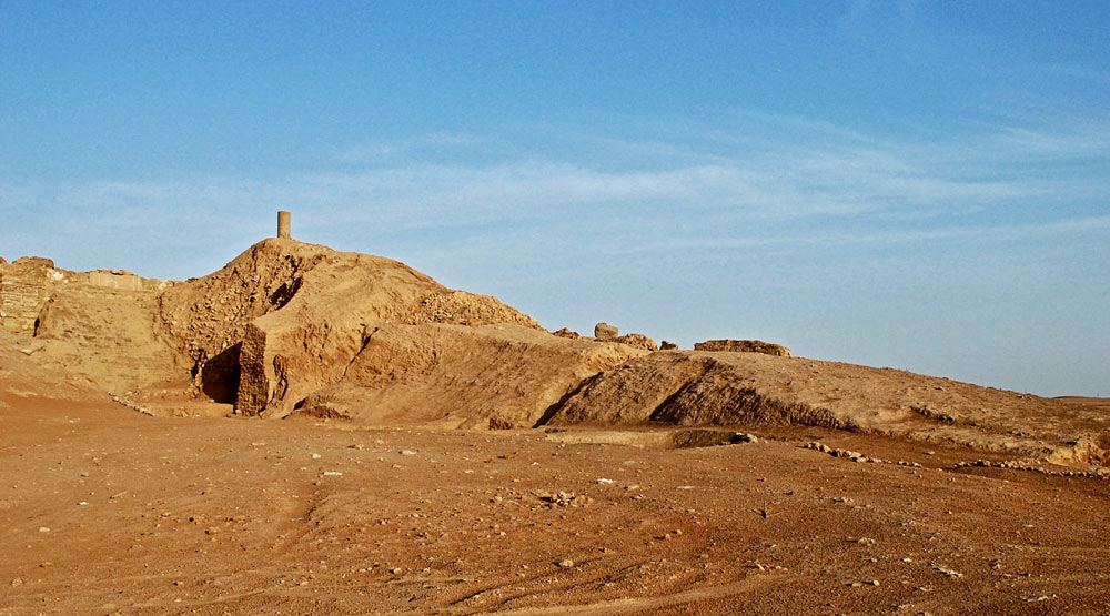 La rampe d’assaut sassanide vue vers le Sud ©MFSED