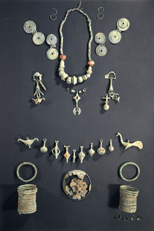 Parure de femmes