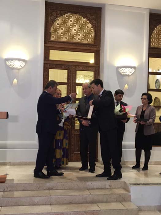 Cérémonie à l'Ambassade d'Ouzbékistan